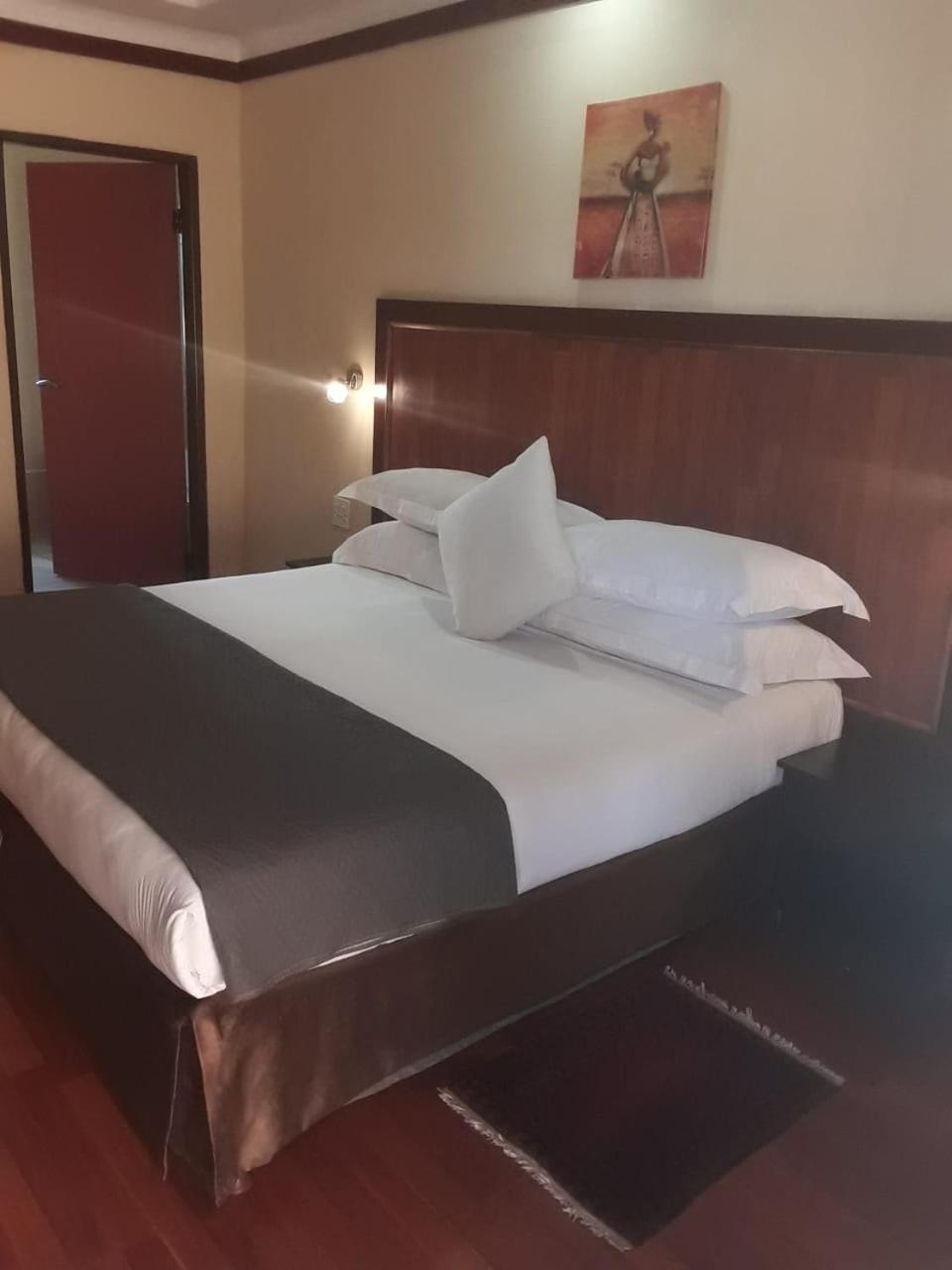 Road Stay Maseru Bagian luar foto