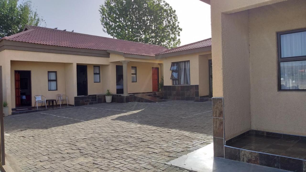 Road Stay Maseru Bagian luar foto